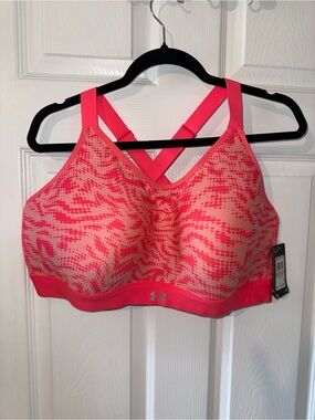 Under Armour NWT Women’s Hot Pink High support sports bra 2x clasp back racerbac
